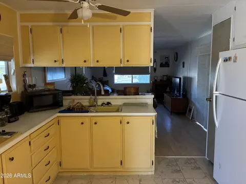 9421 E Apache Trl #B28, Mesa, AZ 85207 photo 9
