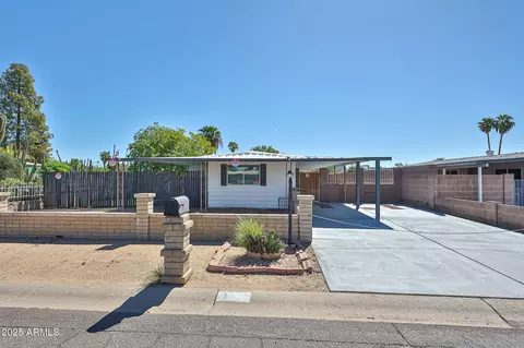 437 E Annette Dr, Phoenix, AZ 85022