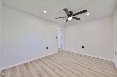 437 E Annette Dr, Phoenix, AZ 85022 photo 15