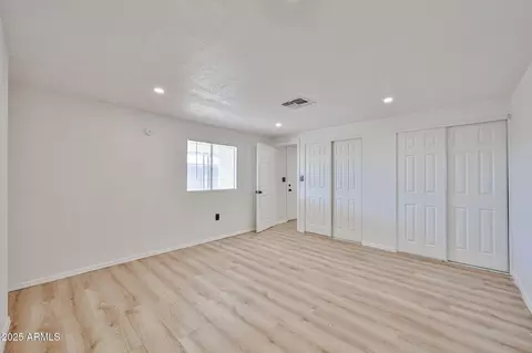 437 E Annette Dr, Phoenix, AZ 85022 photo 8