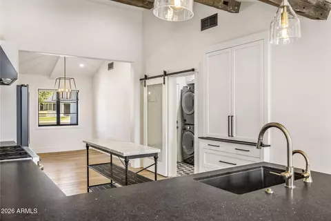 Other - 3727 E Clarendon Ave, Phoenix, AZ 85018 photo 3 of 9