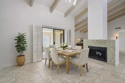Dining - 4317 E Glenrosa Ave, Phoenix, AZ 85018 photo 1 of 1