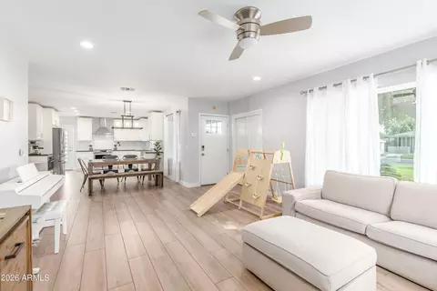 Other - 728 E State Ave, Phoenix, AZ 85020 photo 9 of 13