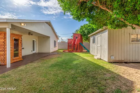 Exterior - 728 E State Ave, Phoenix, AZ 85020 photo 3 of 6