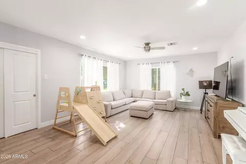 Other - 728 E State Ave, Phoenix, AZ 85020 photo 10 of 13
