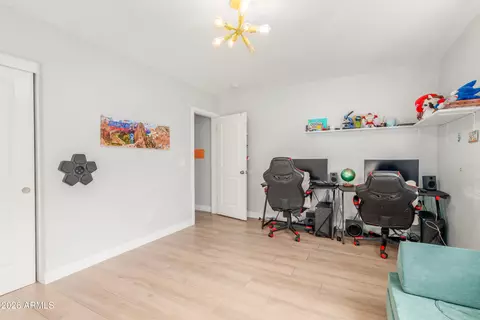 Other - 728 E State Ave, Phoenix, AZ 85020 photo 3 of 13
