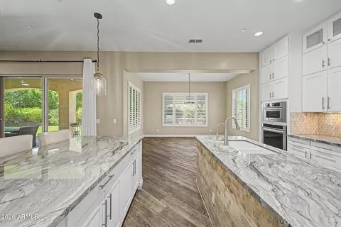 Kitchen - 3022 E Wildhorse Dr, Gilbert, AZ 85297 photo 2 of 8