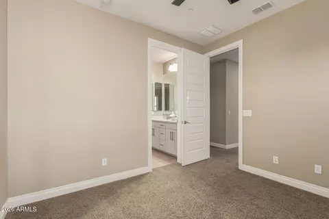 Bedroom - 3022 E Wildhorse Dr, Gilbert, AZ 85297 photo 5 of 7