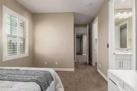Bedroom - 3022 E Wildhorse Dr, Gilbert, AZ 85297 photo 2 of 7