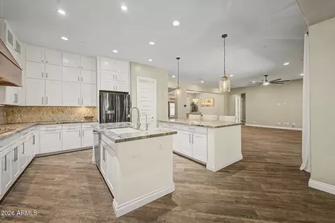Kitchen - 3022 E Wildhorse Dr, Gilbert, AZ 85297 photo 1 of 8