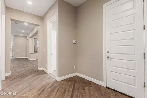 Entry Way - 3022 E Wildhorse Dr, Gilbert, AZ 85297 photo 6 of 7