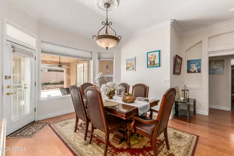 Dining - 2723 E Acoma Dr, Phoenix, AZ 85032 photo 2 of 2