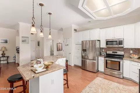 Kitchen - 2723 E Acoma Dr, Phoenix, AZ 85032 photo 2 of 3