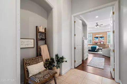 Entry Way - 3765 E Palm St, Mesa, AZ 85215 photo 7 of 8