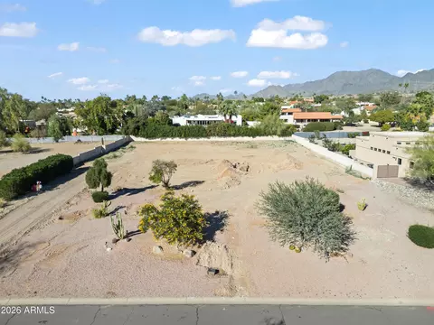 10510 E Wethersfield Rd #13, Scottsdale, AZ 85259