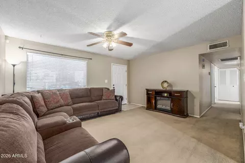 4151 W Shaw Butte Dr, Phoenix, AZ 85029