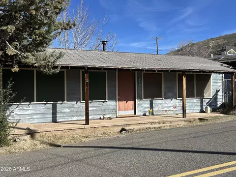 16614 W Shrine Dr, Yarnell, AZ 85362