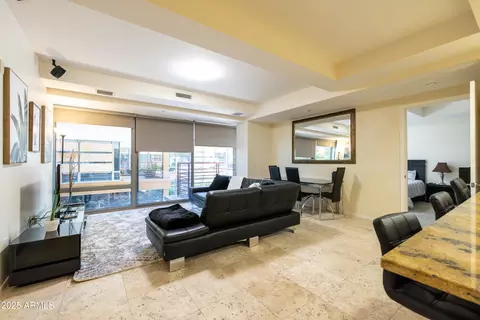 7131 E Rancho Vista Dr #3004, Scottsdale, AZ 85251