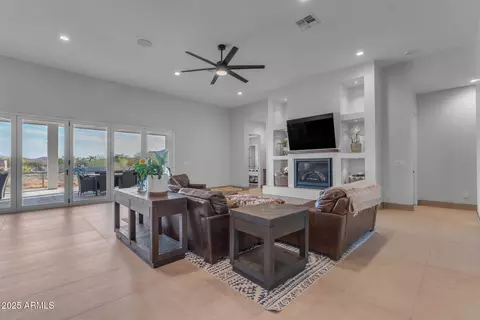 38024 N 15th Ave, Phoenix, AZ 85086