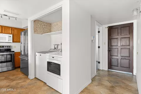Other - 2717 E Shaw Butte Dr, Phoenix, AZ 85028 photo 3 of 10