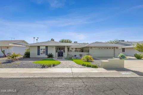 10705 W Camelot Cir, Sun City, AZ 85351
