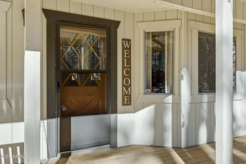 8574 East Ln, Pinetop, AZ 85935