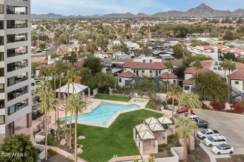 Exterior - 1040 E Osborn Rd #1901, Phoenix, AZ 85014 photo 3 of 4