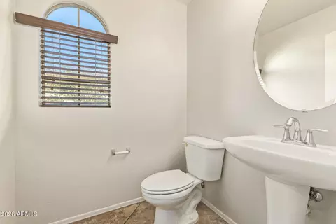 Bath - 1753 S Balboa Dr, Gilbert, AZ 85295 photo 1 of 3