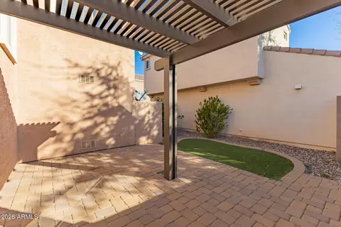 Exterior - 1753 S Balboa Dr, Gilbert, AZ 85295 photo 9 of 19