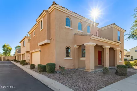 1753 S Balboa Dr, Gilbert, AZ 85295