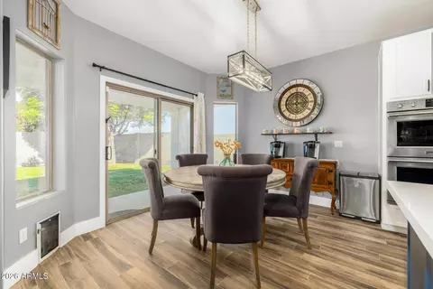 992 E Beechnut Dr, Chandler, AZ 85249 photo 12