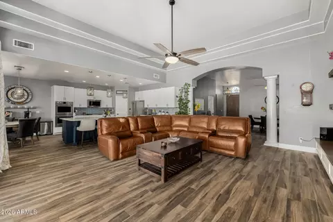 992 E Beechnut Dr, Chandler, AZ 85249 photo 10