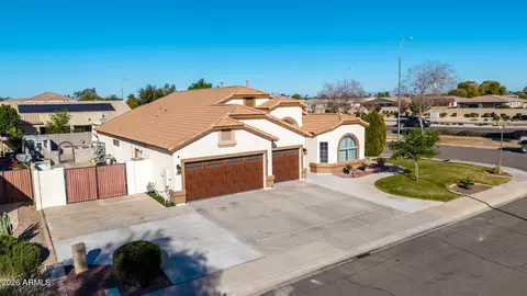 992 E Beechnut Dr, Chandler, AZ 85249 photo 38