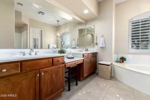 Bath - 4614 E Reins Rd, Gilbert, AZ 85297 photo 1 of 5