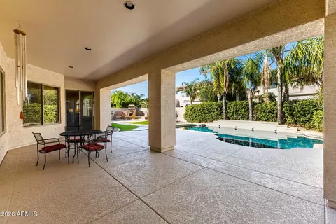 Exterior - 4614 E Reins Rd, Gilbert, AZ 85297 photo 3 of 8