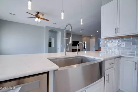 Kitchen - 10513 E Florian Ave, Mesa, AZ 85208 photo 11 of 11