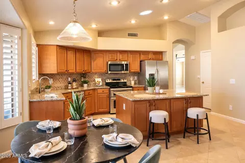 9828 E Pantera Ave, Mesa, AZ 85212