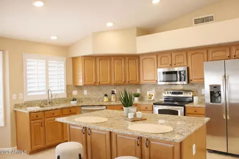 Kitchen - 9828 E Pantera Ave, Mesa, AZ 85212 photo 2 of 2