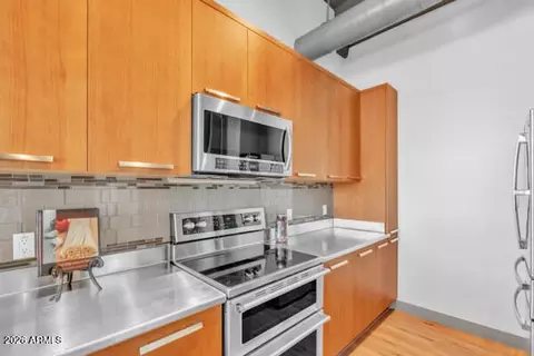 Kitchen - 1 E Lexington Ave #809, Phoenix, AZ 85012 photo 1 of 4
