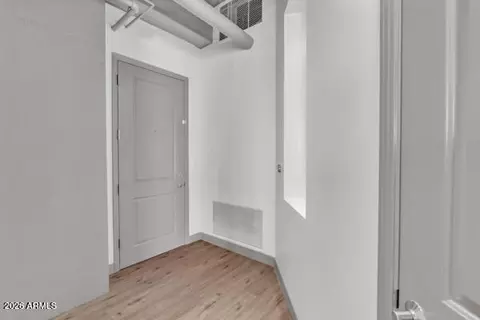 Entry Way - 1 E Lexington Ave #809, Phoenix, AZ 85012 photo 1 of 2