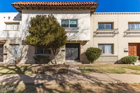 2031 W Hazelwood Pkwy, Phoenix, AZ 85015