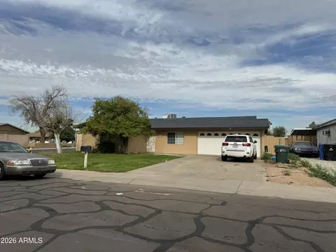 8214 W Sells Dr, Phoenix, AZ 85033