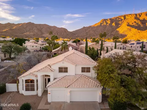 1202 E Rocky Slope Dr, Phoenix, AZ 85048