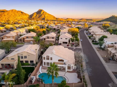 View/Area - 1202 E Rocky Slope Dr, Phoenix, AZ 85048 photo 5 of 15