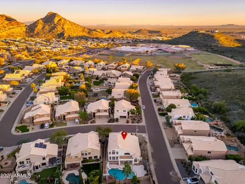 View/Area - 1202 E Rocky Slope Dr, Phoenix, AZ 85048 photo 8 of 15