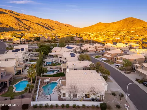 View/Area - 1202 E Rocky Slope Dr, Phoenix, AZ 85048 photo 4 of 15