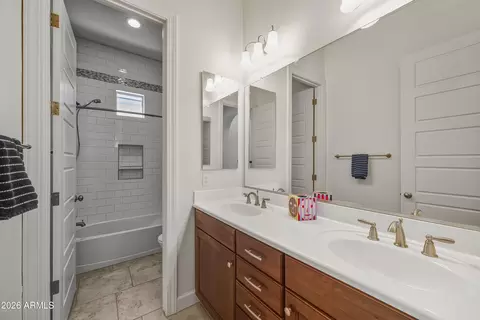 Bath - 3930 E Iris Dr, Chandler, AZ 85286 photo 5 of 5
