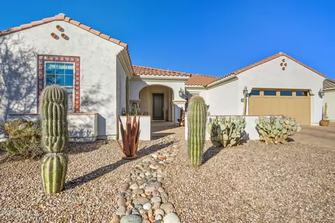 Exterior - 3930 E Iris Dr, Chandler, AZ 85286 photo 3 of 12