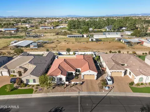 View/Area - 3930 E Iris Dr, Chandler, AZ 85286 photo 2 of 4