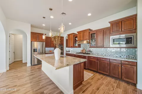 Kitchen - 3930 E Iris Dr, Chandler, AZ 85286 photo 1 of 4